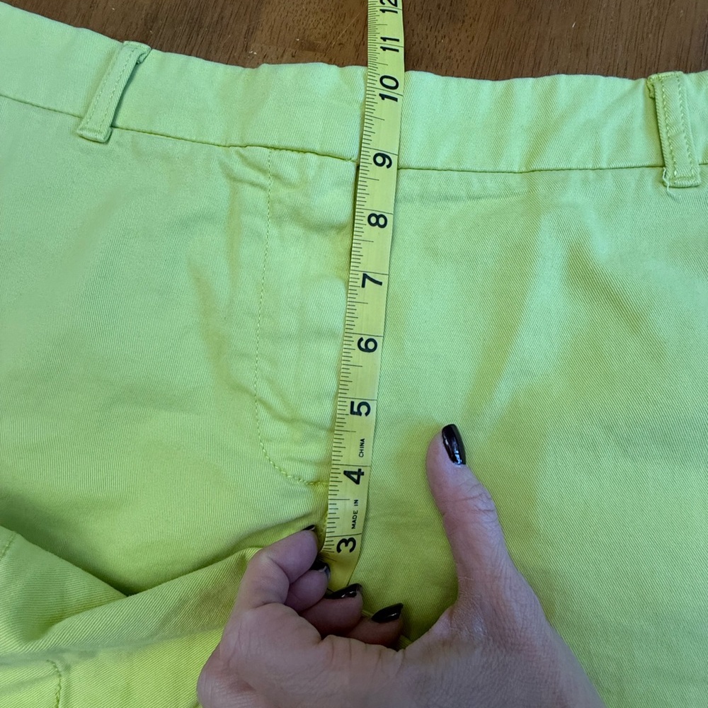 J. Crew Chartreuse Women's Shorts 12 - Picture 8 of 9